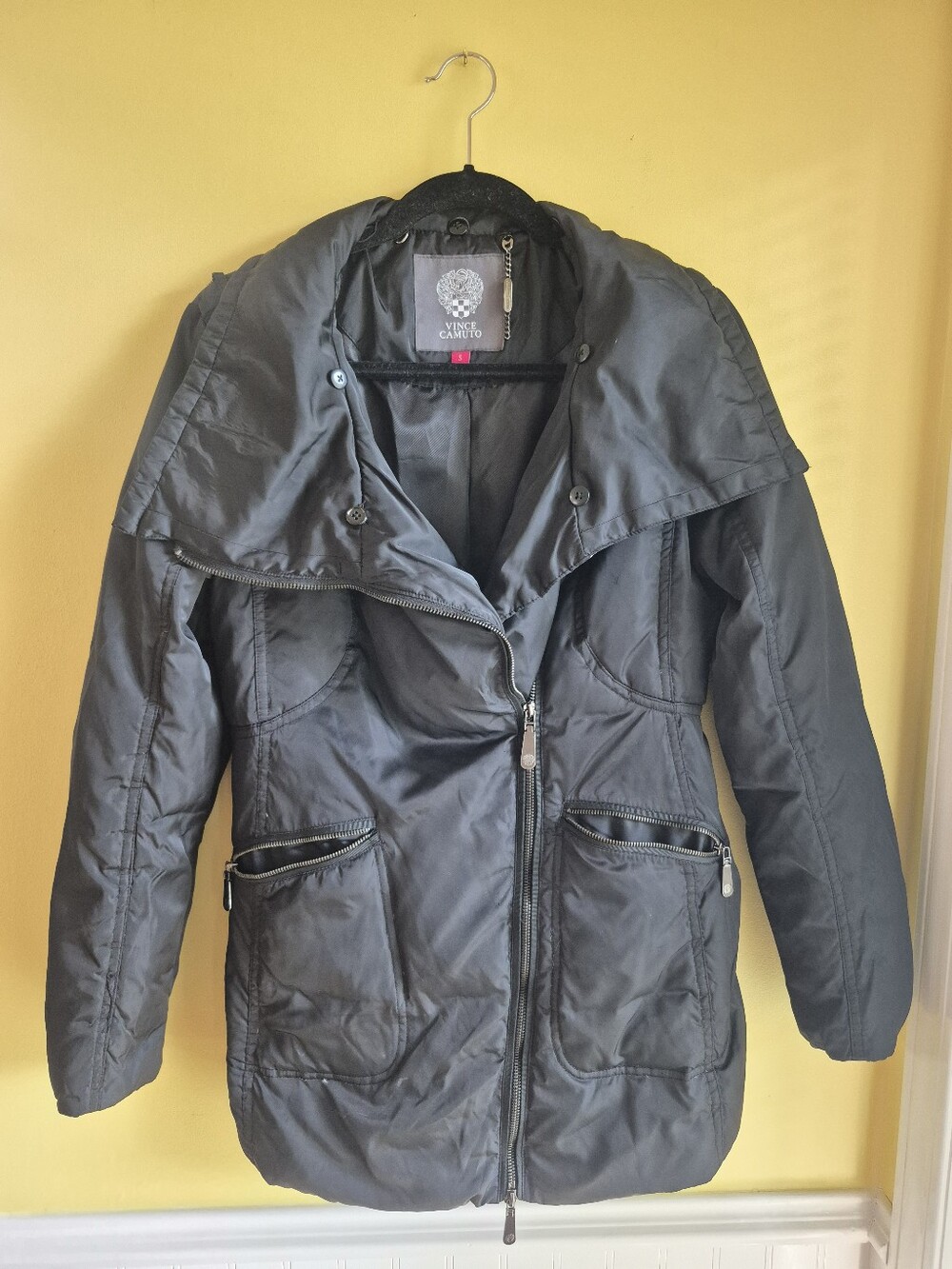 SMALL Vince Camuto Black Hooded Puffer Coat -Missing Hood